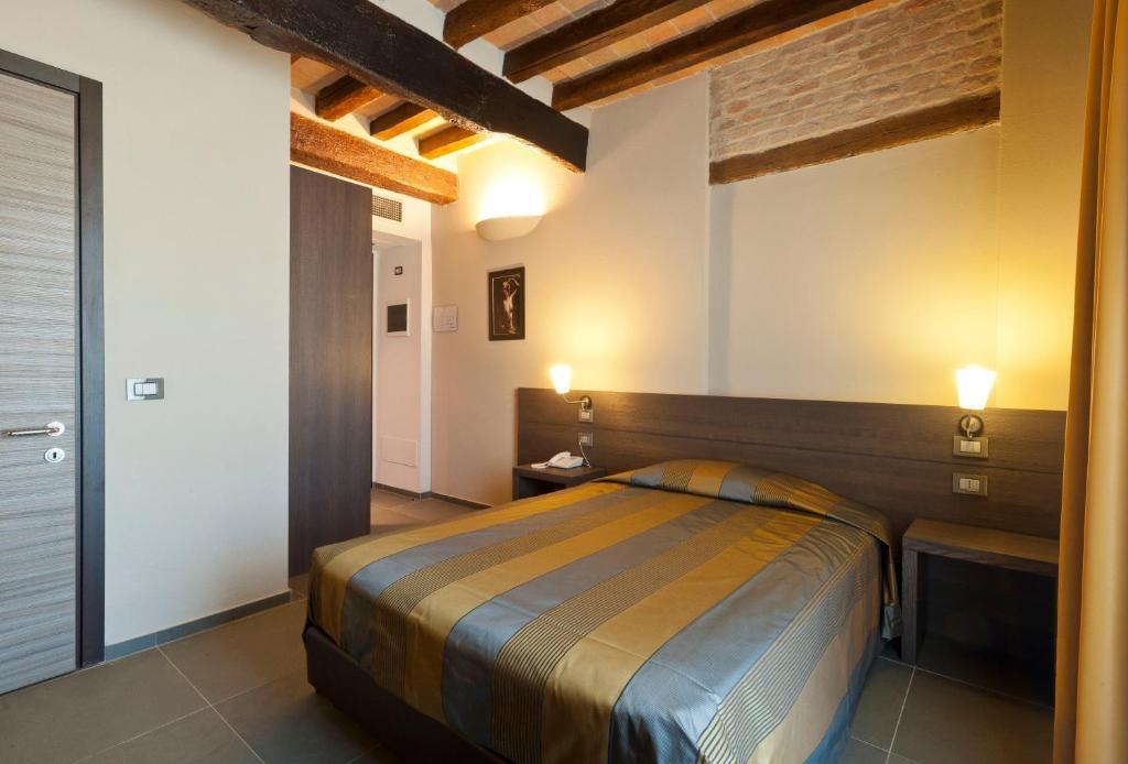 Locanda Sant'Ambrogio Rivalta  Zimmer foto